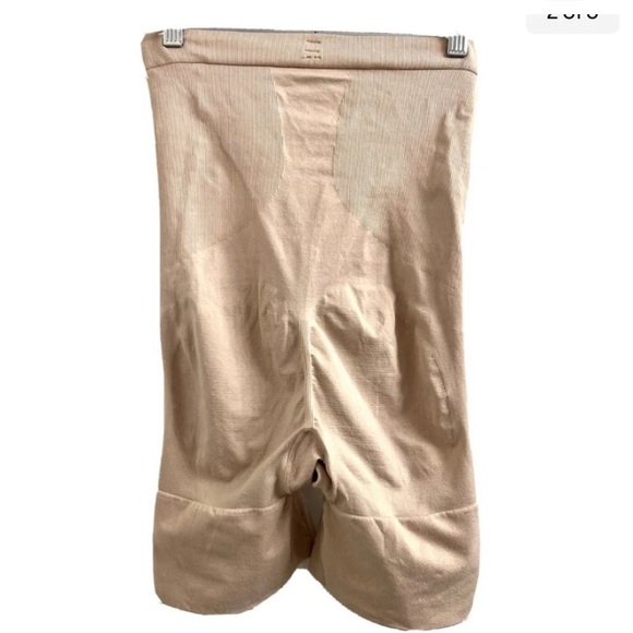 Body shaper SPANX SZ large - Picture 2 of 5